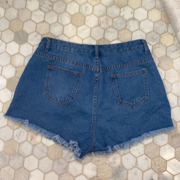 NWOT Shein Shorts size large - Picture 4 of 4